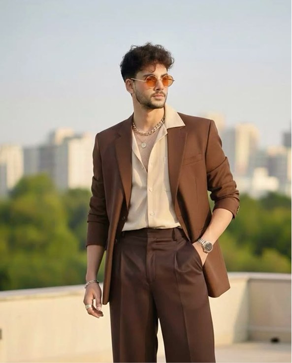 Attire inspiration: brown suit